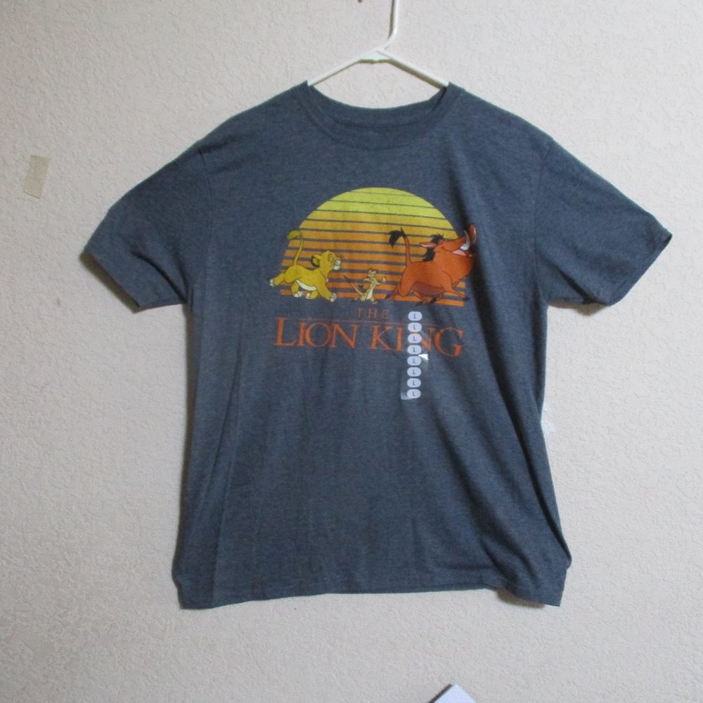 New Disney Lion King T Shirt Womans Previously Owned Never Worn